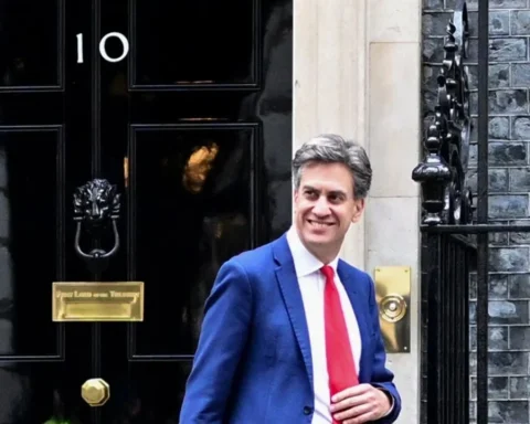 Back net zero or betray generations, Ed Miliband warns