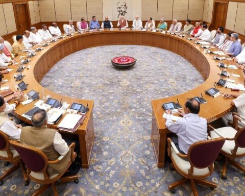 Urban metro rail development supporting Indian economic growth plan