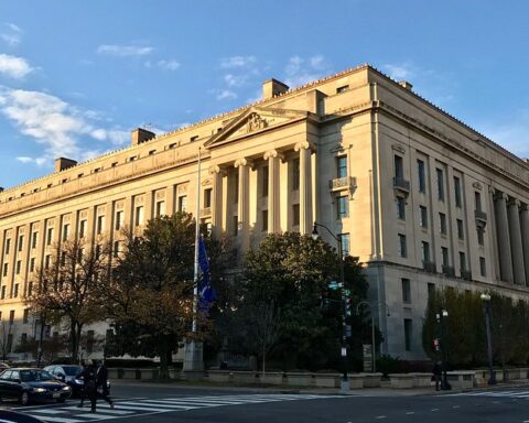 Washington skyline representing the national impact of US competition policy in 2026