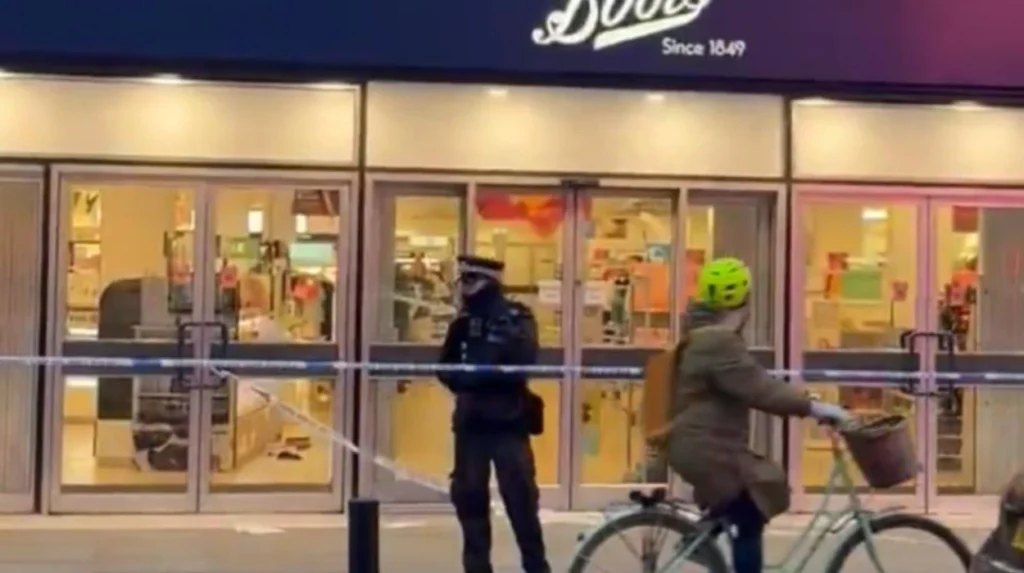 14-year-old boy hurt in Hammersmith Boots store incident