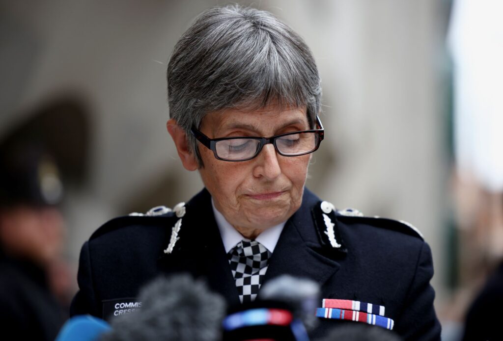 Met police Commissioner quits as London mayor ‘loses faith’ in her