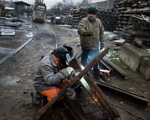 People making steel barricades in Jewel of Black Sea