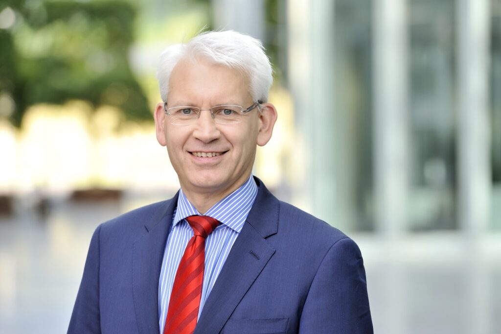 E.ON’s CEO warns of higher bills on fuel for coming 18 months