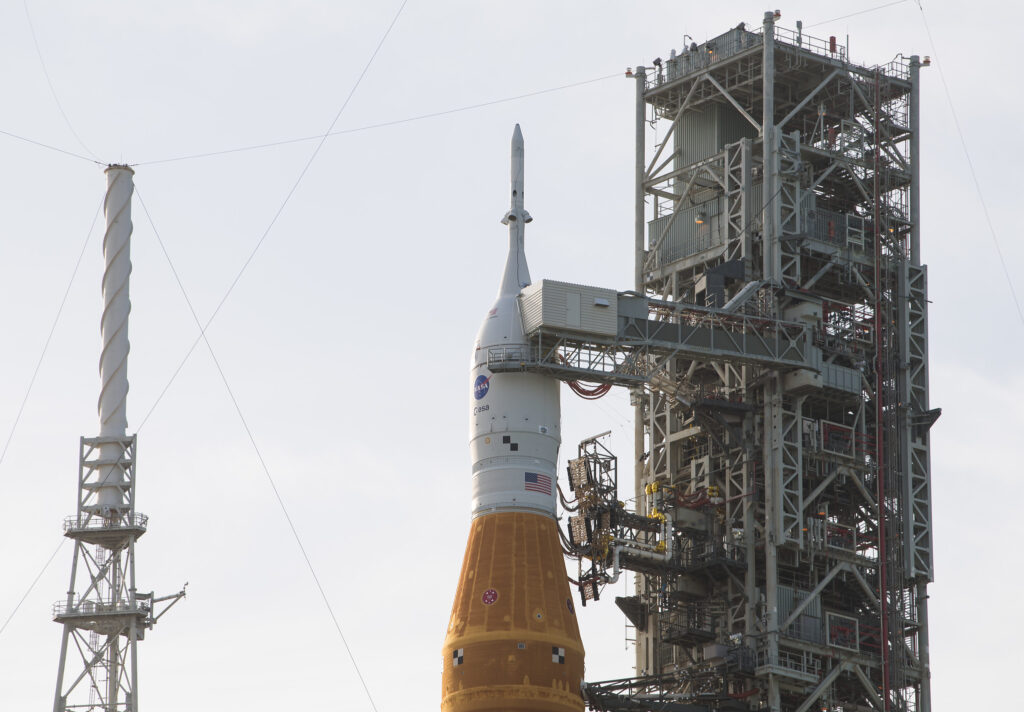 NASA: launch of a new Moon rocket of Artemis programme cancelled