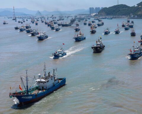 South Korean lawmakers debating Takeshima islands tension issue