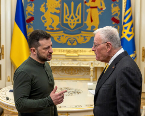 Ukraine peace discussions highlighted as Zelenskyy meets international partners