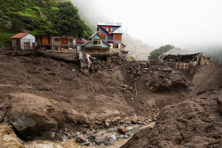 China Weather Disaster Triggers Deadly Flooding Crisis in Chongqing 2026 1 China weather disaster flooding roads in Chongqing after heavy rainfall