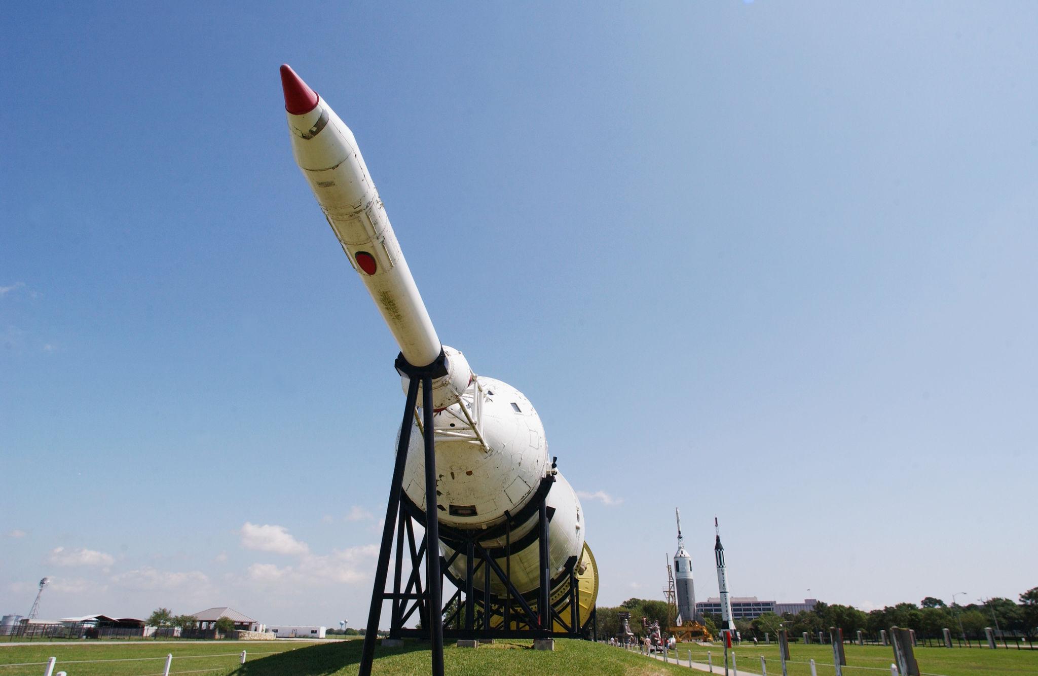 Texas Launch Facility Draws Global Attention After SpaceX Delays Starship Flight 1 Texas launch facility preparing upgraded Starship rocket for launch in 2026