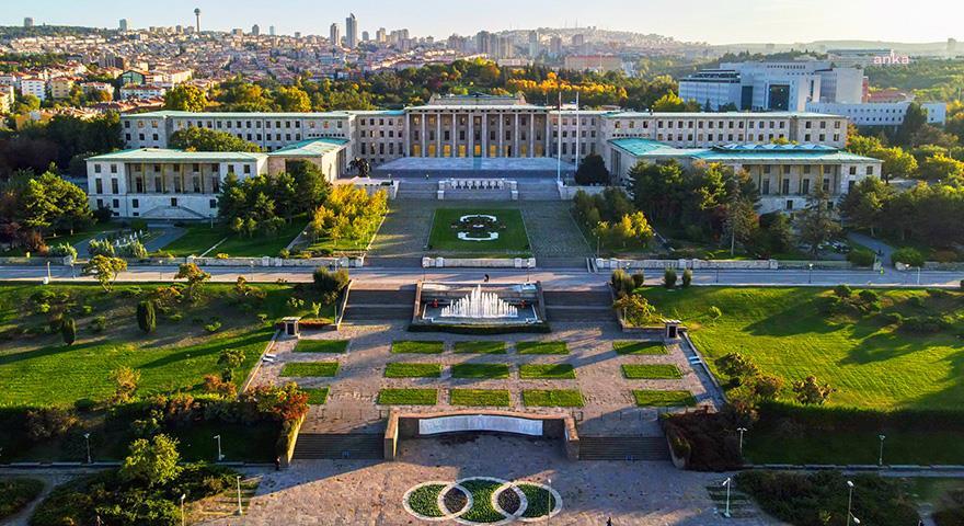 Political tensions linked to Turkey opposition crisis