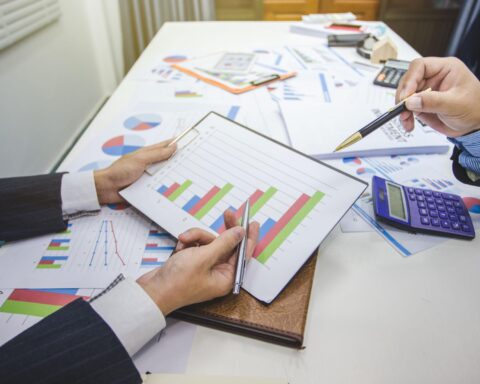 Private debt investment risks linked to refinancing pressure in 2026