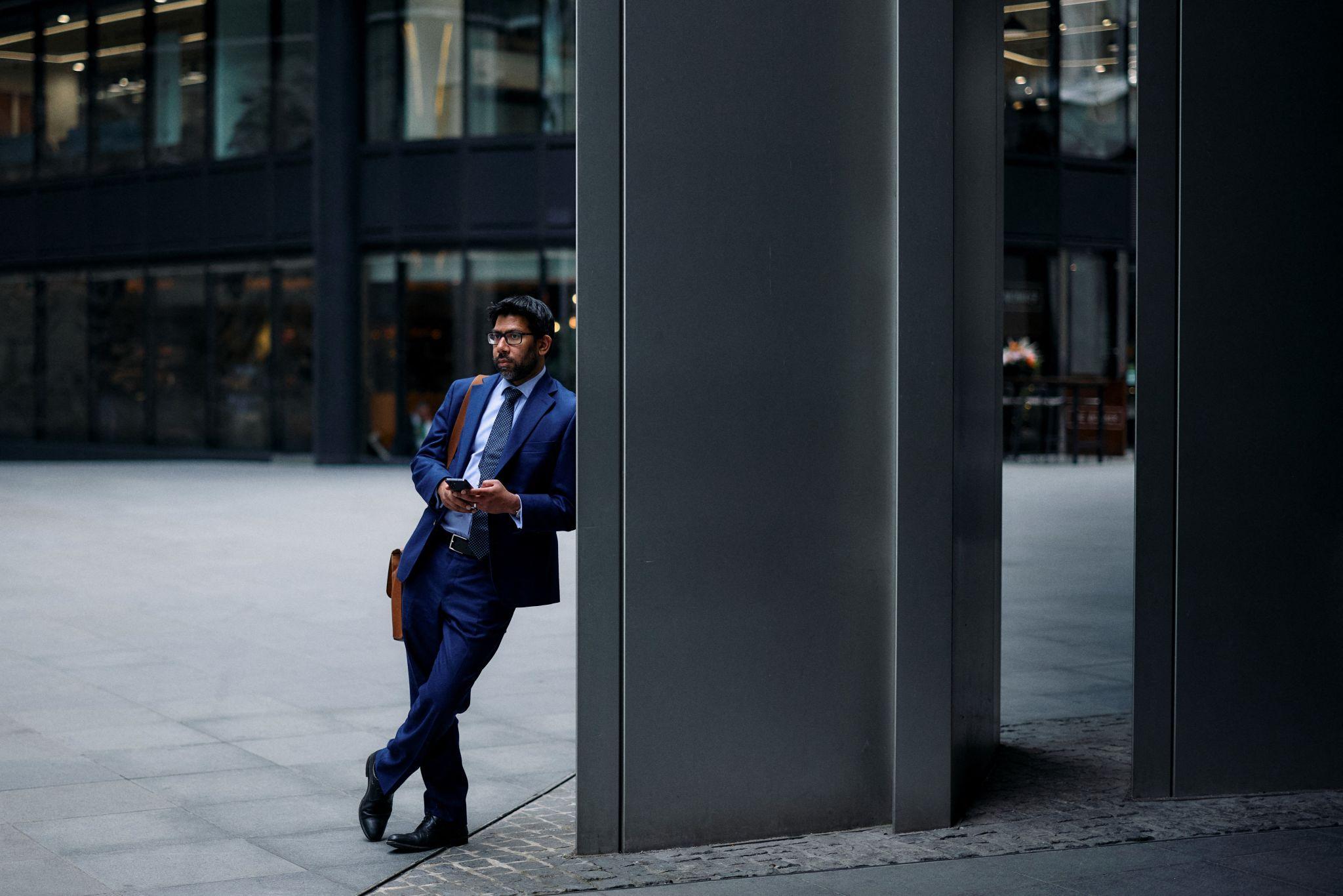 Economic growth outlook reflected in London's financial district and business activity