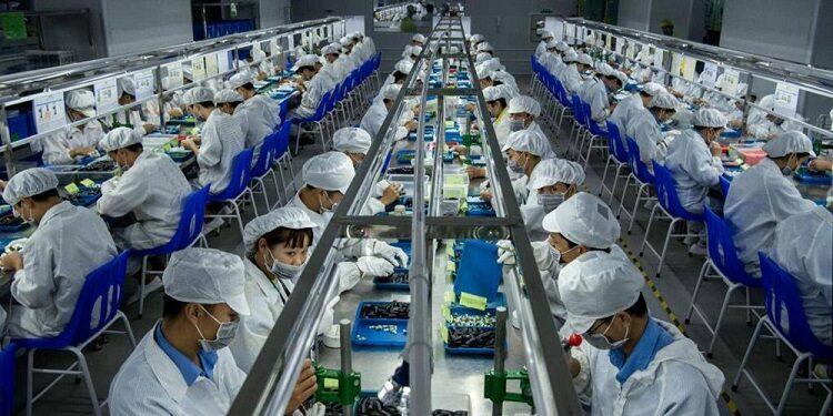 China Manufacturing Slowdown Intensifies as Weak Demand Pressures Factories Across the World's Second-Largest Economy Beijing, China 2026 2 Industrial output affected by China manufacturing slowdown amid weak demand