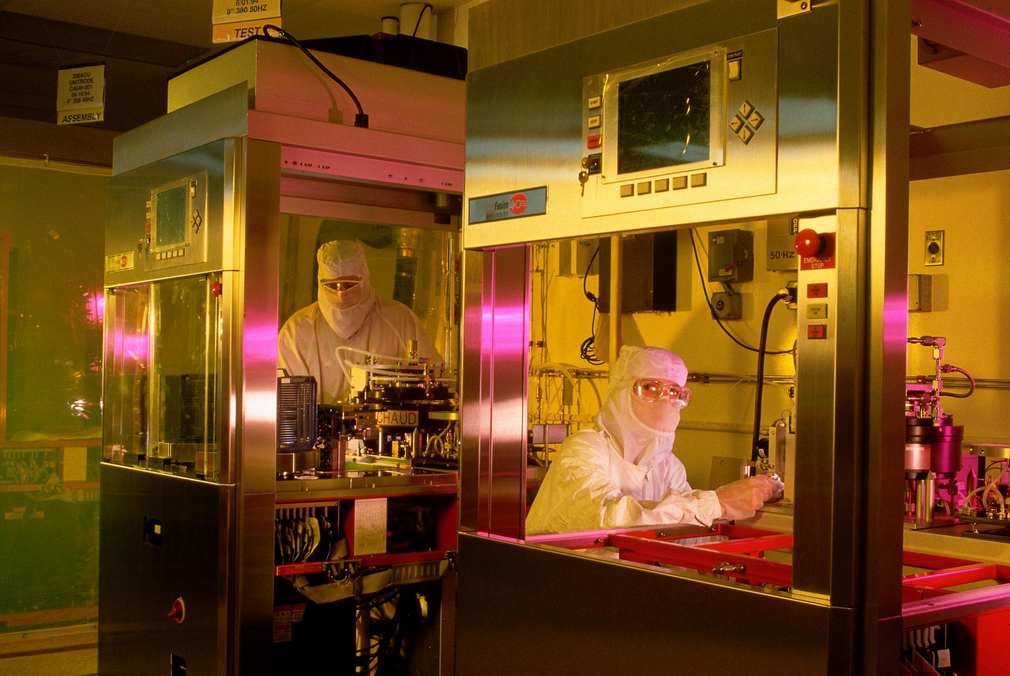 Semiconductor Manufacturing Growth Surges as AI Chip Demand Climbs in Seoul 2026 2 Semiconductor manufacturing growth accelerating due to artificial intelligence processor demand