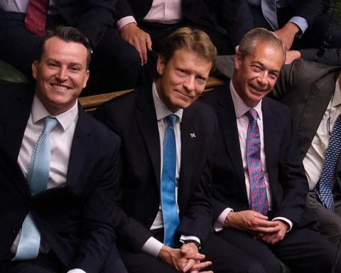 Nigel Farage discussing Reform UK climate policies