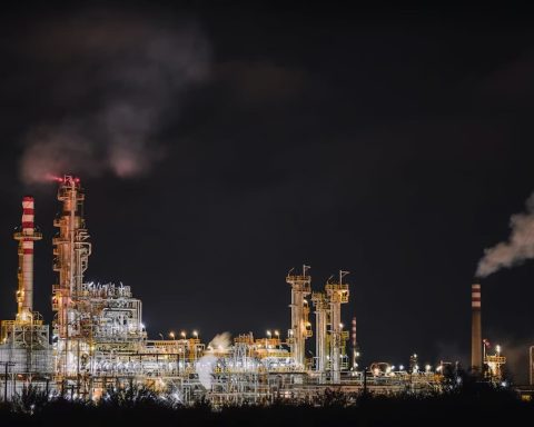 Smoke rises from the Moscow oil refinery