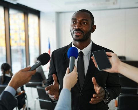Business communication strategy during a media briefing following a business incident
