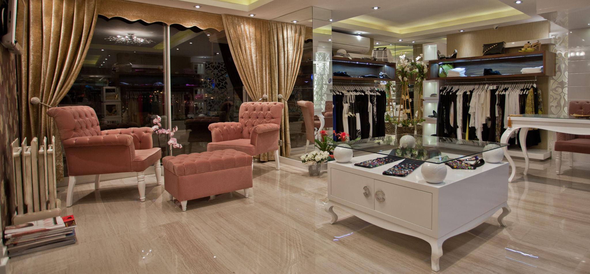 luxury market growth supporting premium shopping experiences among affluent consumers