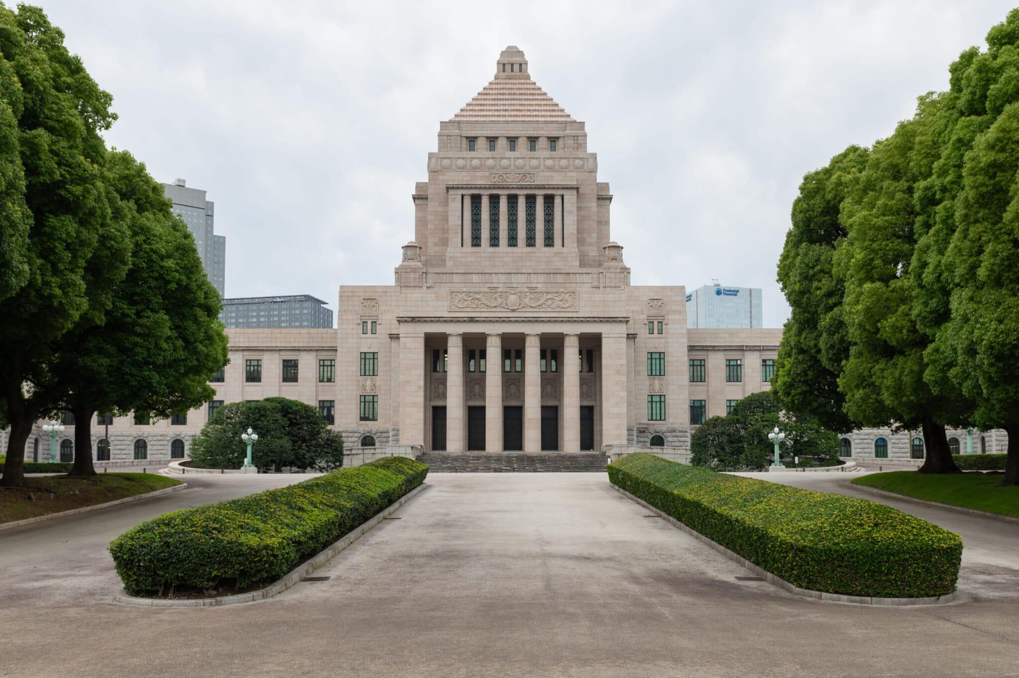 Tokyo skyline highlighting Japan investment strategy in 2026