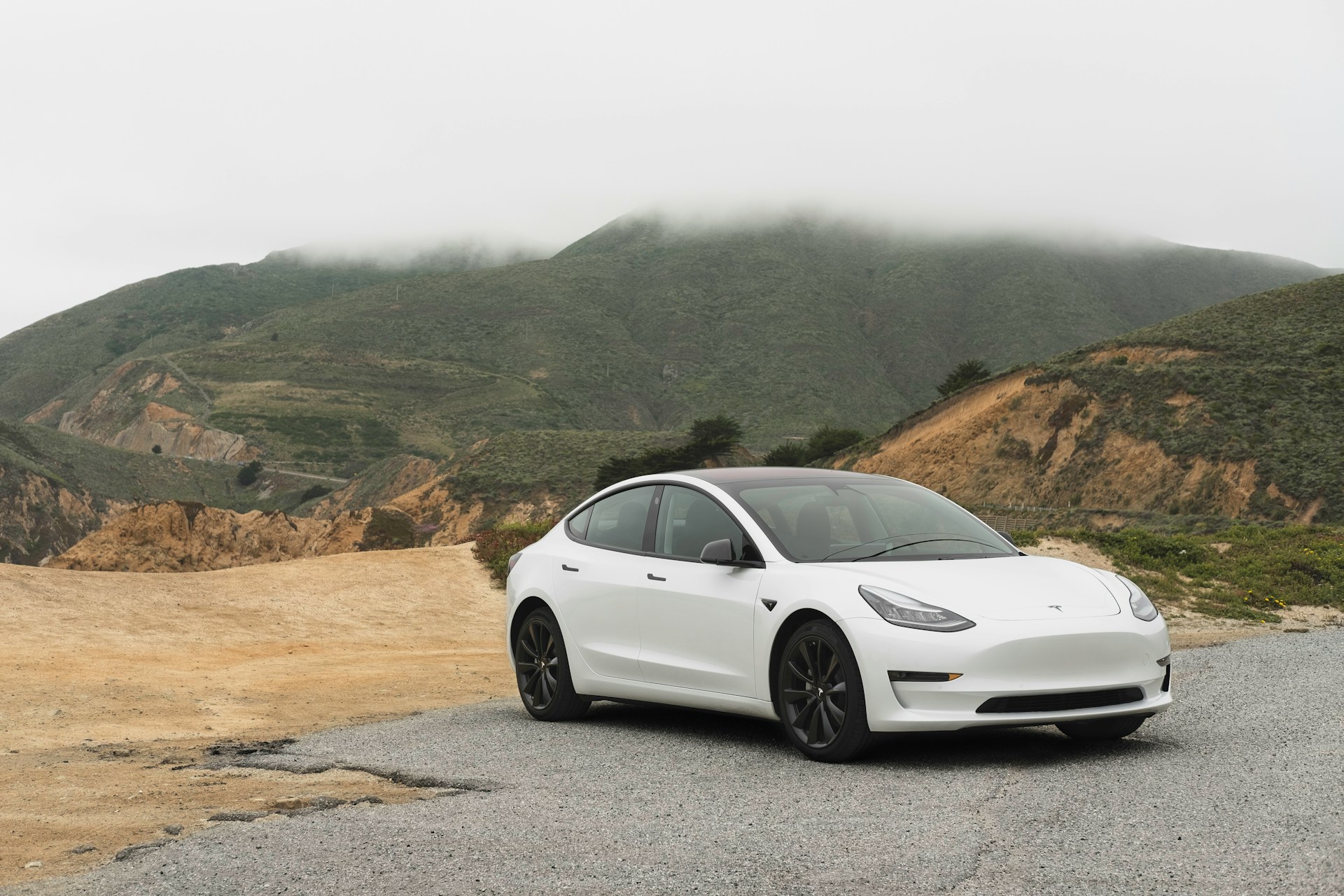 Tesla rolls out unsupervised robotaxis in Austin