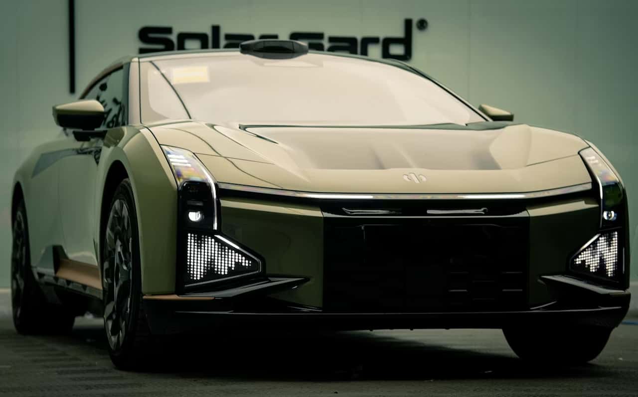 Chinese carmakers rush to Canada for testing