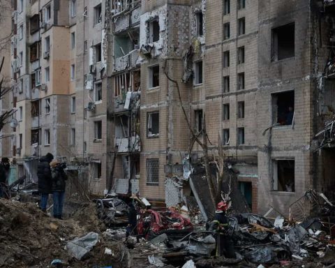 Russian strikes injure six in Ukraine