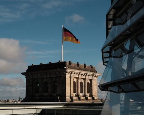 Germany hit by record temperatures
