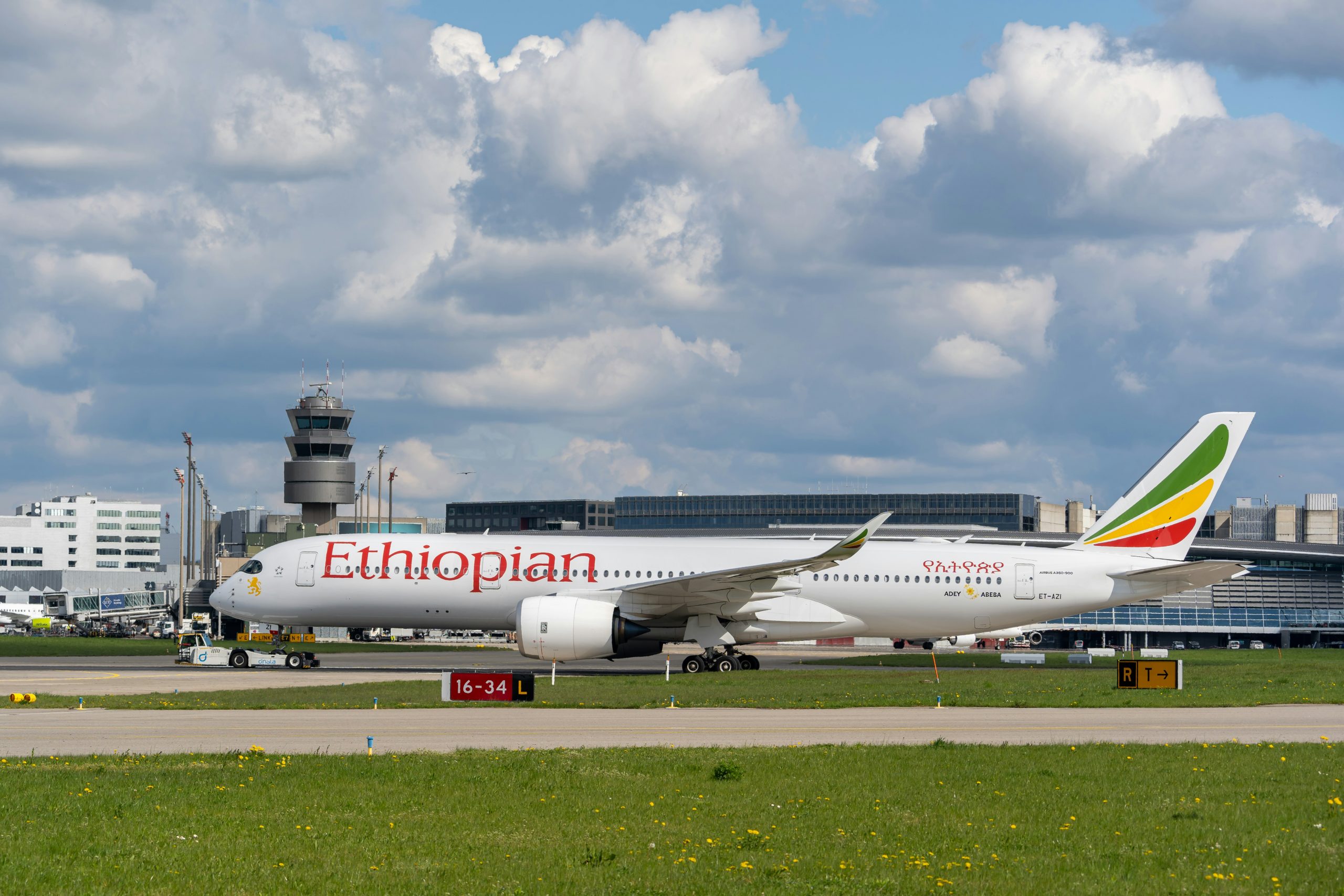 Airline fleet expansion gains attention as Ethiopian Airlines evaluates a regional jet order in 2026