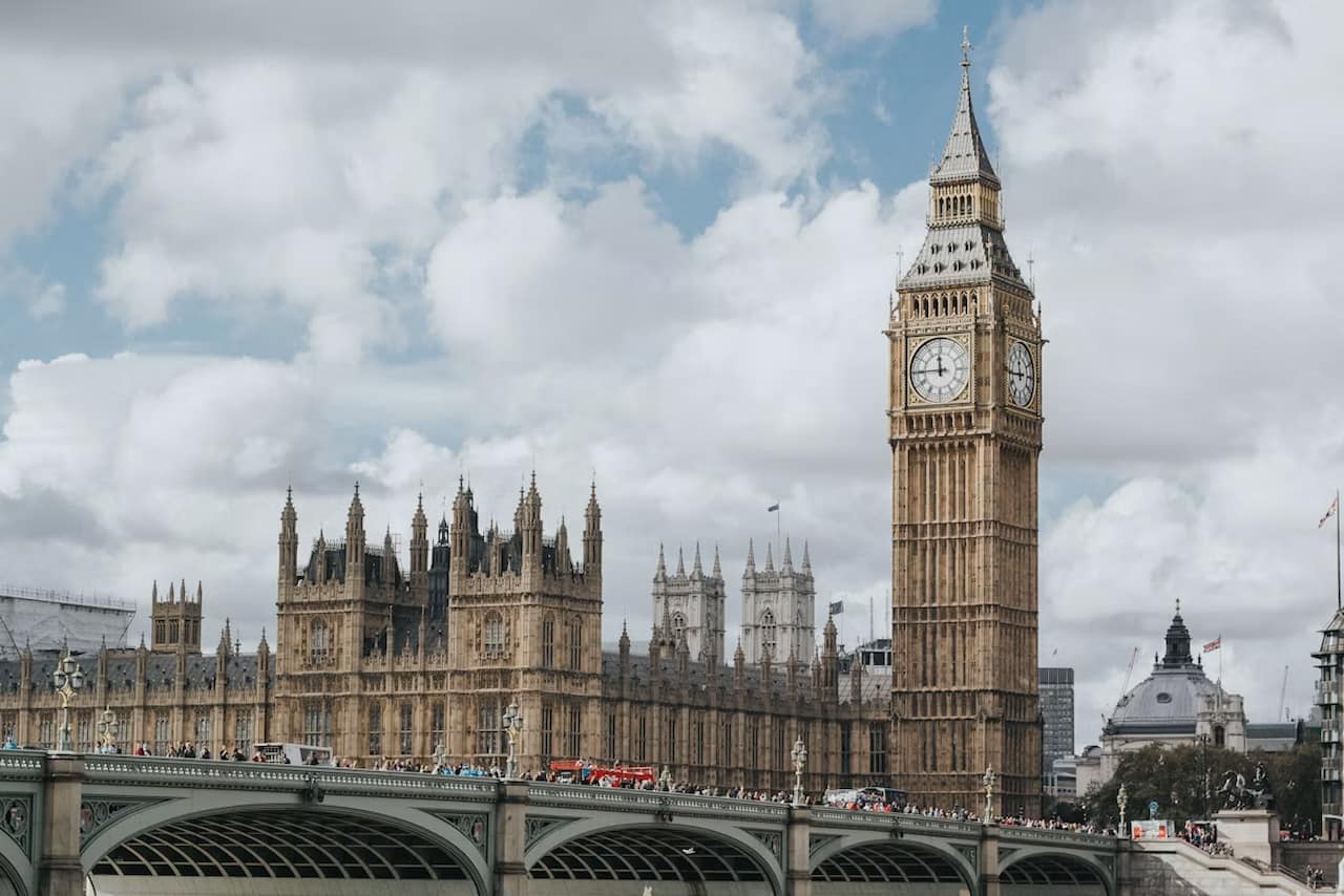 Keir Starmer resigns as Britain prepares for seventh prime minister