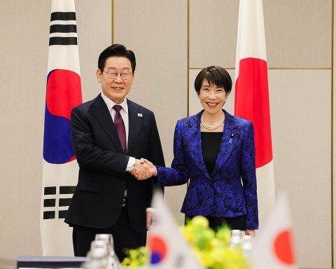 South Korea and Japan denuclearisation air collaboration