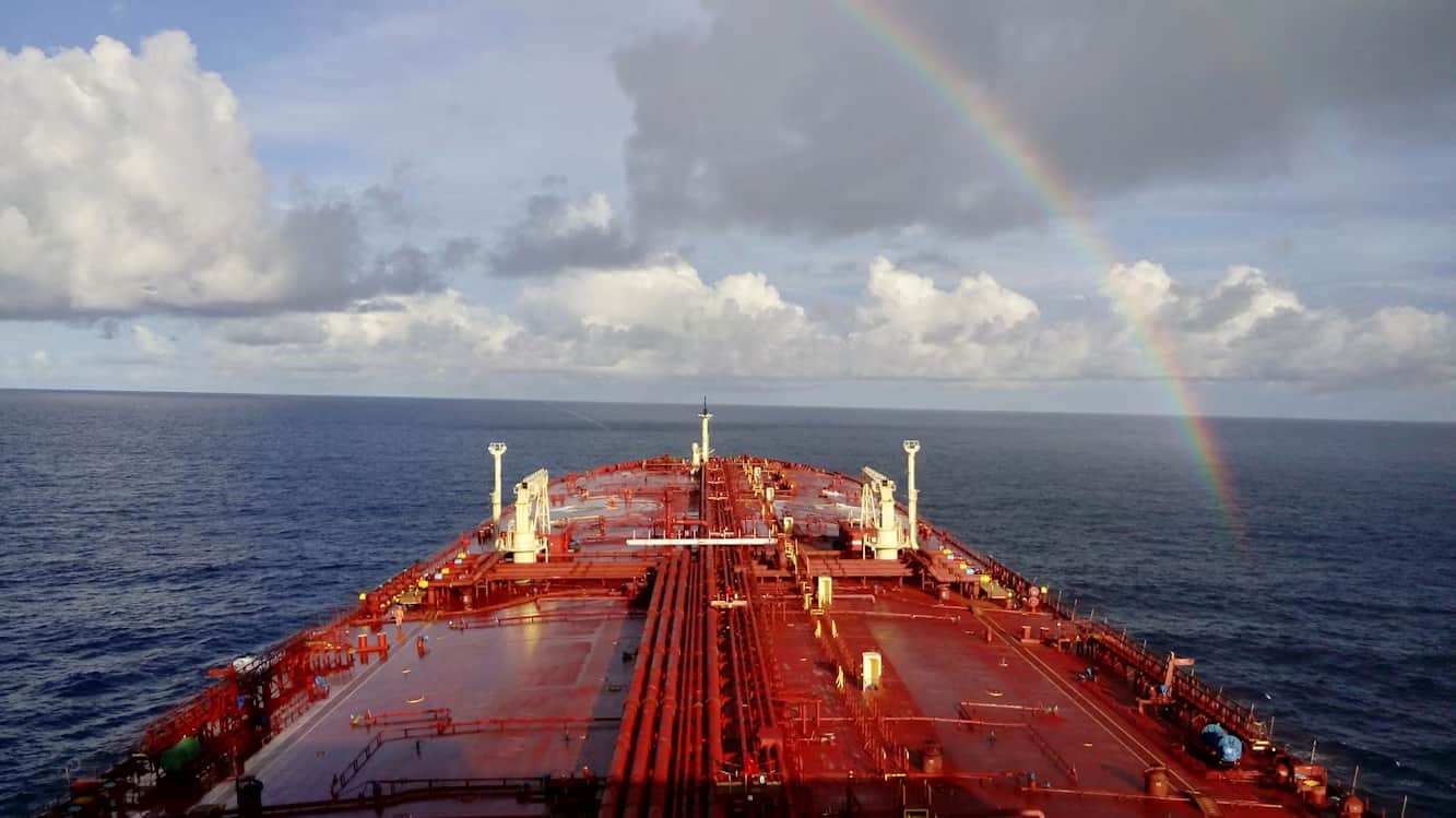US Treasury Lifts Iranian Oil Sanctions for Sixty Days to Advance Peace Talks 1 US authorizes Iranian oil sales at Treasury