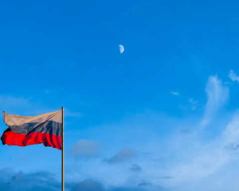 Russian shuts Romanian consulate in St Petersburg