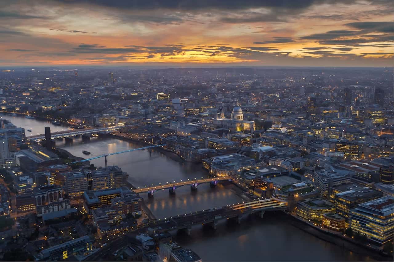 Global Urban Data Centres Pact and grid strain