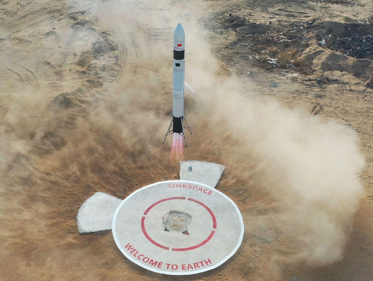 commercial space industry expanding through advanced rocket launch capabilities and innovation