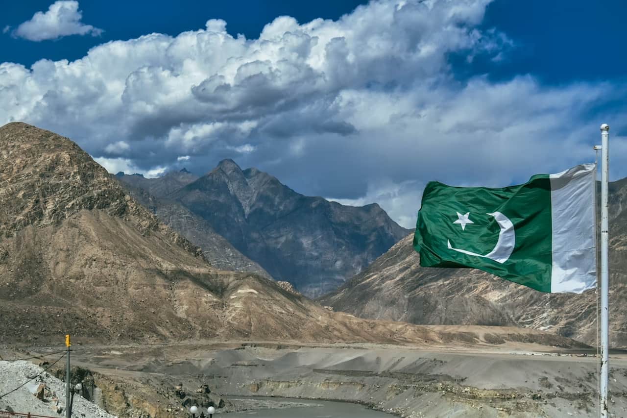 Pakistan Explores Economic Dividends From Diplomatic Brokerage in Iran 1 Pakistan's peacekeeping role in Iran war economic dividend