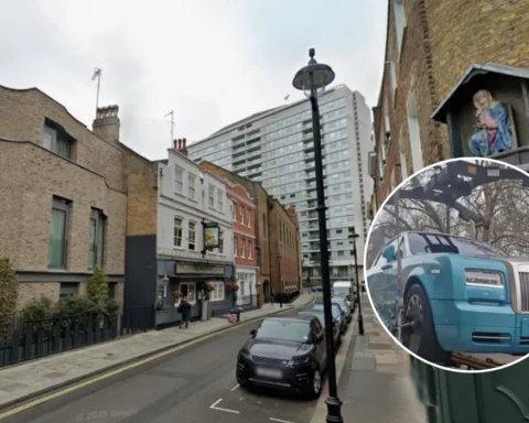 £250k Rolls Royce towed in Westminster parking crackdown
