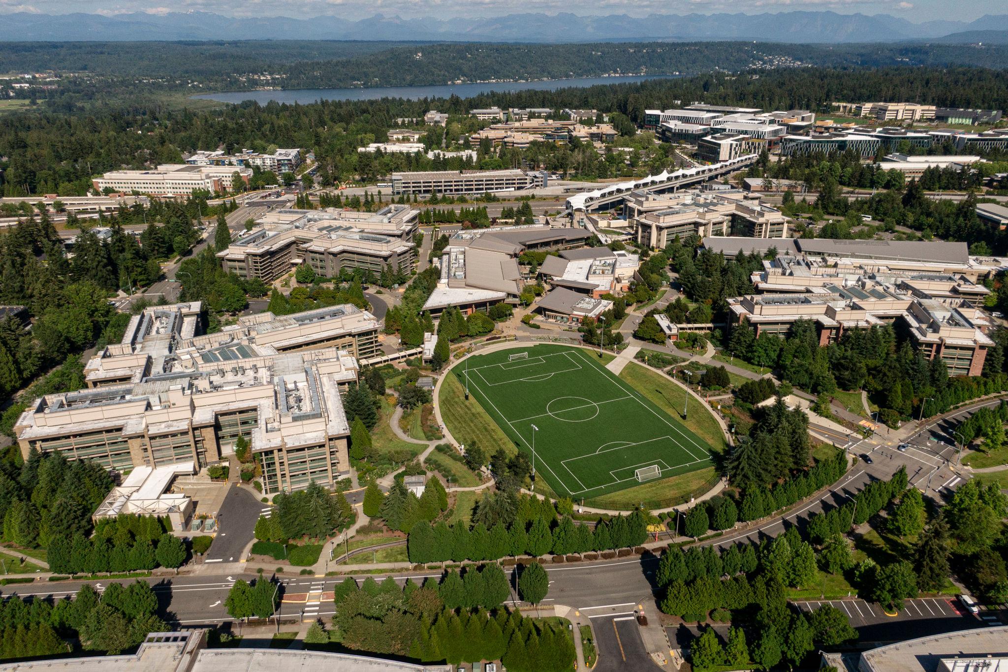 Data center powered under Microsoft renewable energy strategy initiative