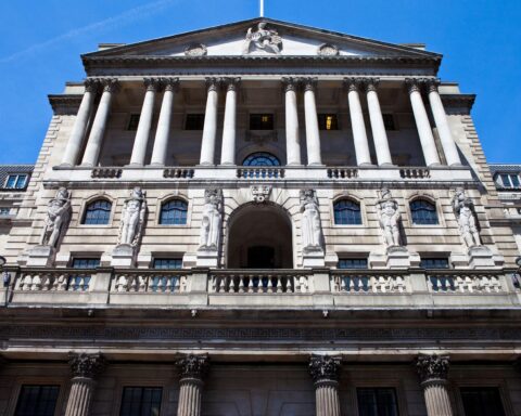 Economic slowdown chart connected to UK recession warning fears during 2026
