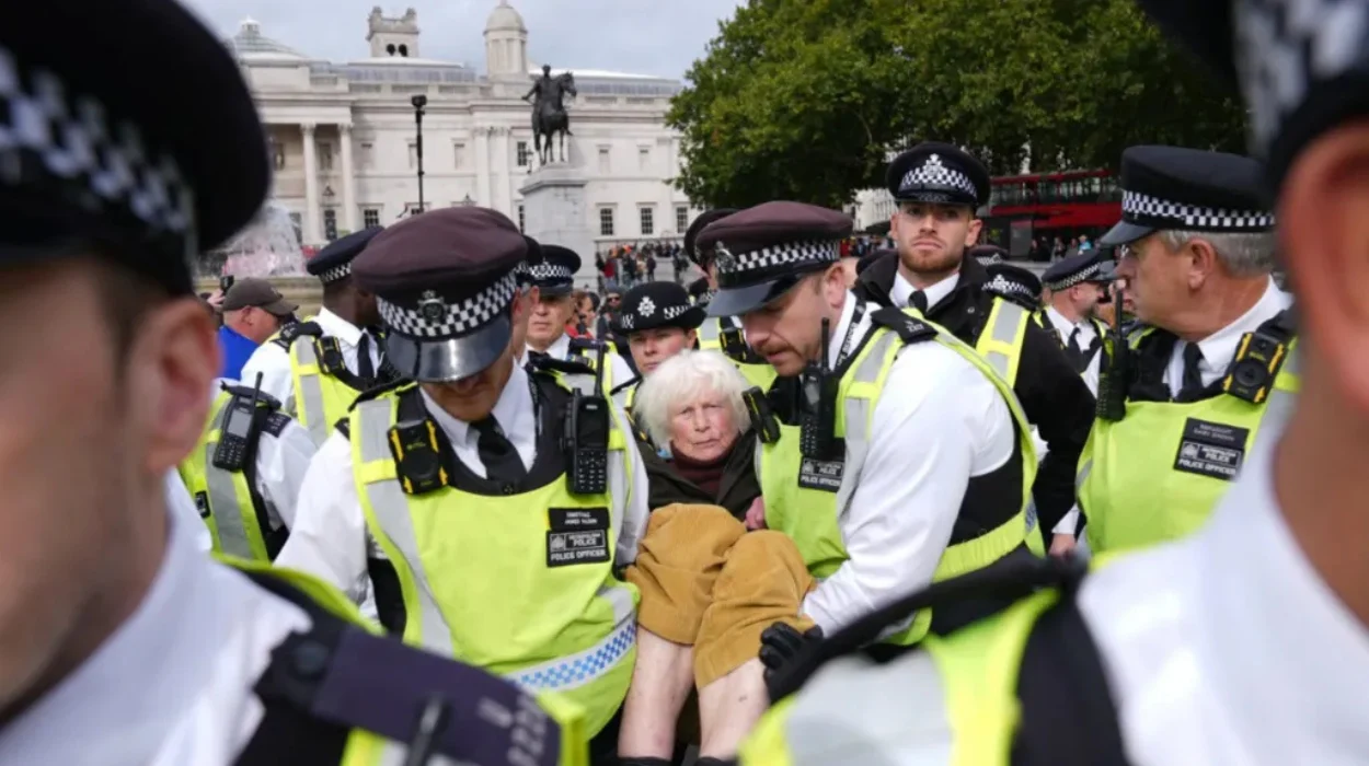 493 arrested in London protests backing Palestine action