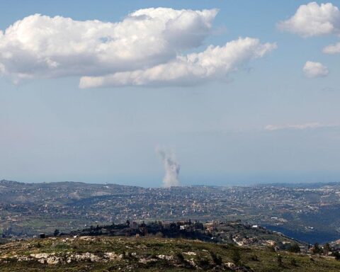 Middle East escalation news as Israeli strikes hit southern Lebanon towns in 2026