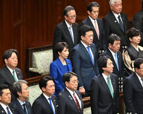 Leaders of the Japan ruling alliance meet to discuss policy direction