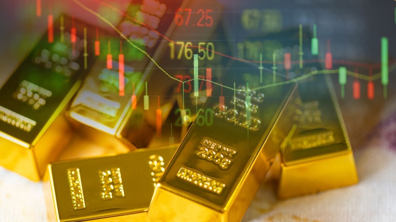 Gold and platinum markets price analysis amid global economic uncertainty