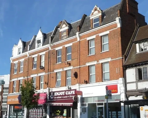 75% on universal credit in Barnet unable to work