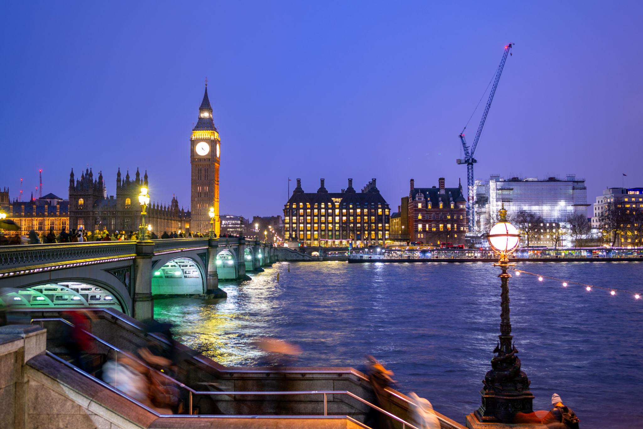 Royal Family Events UK: Nation Marks Queen’s 100th Birthday 4 royal family events UK showing Union Jack flags across London streets for royal commemoration