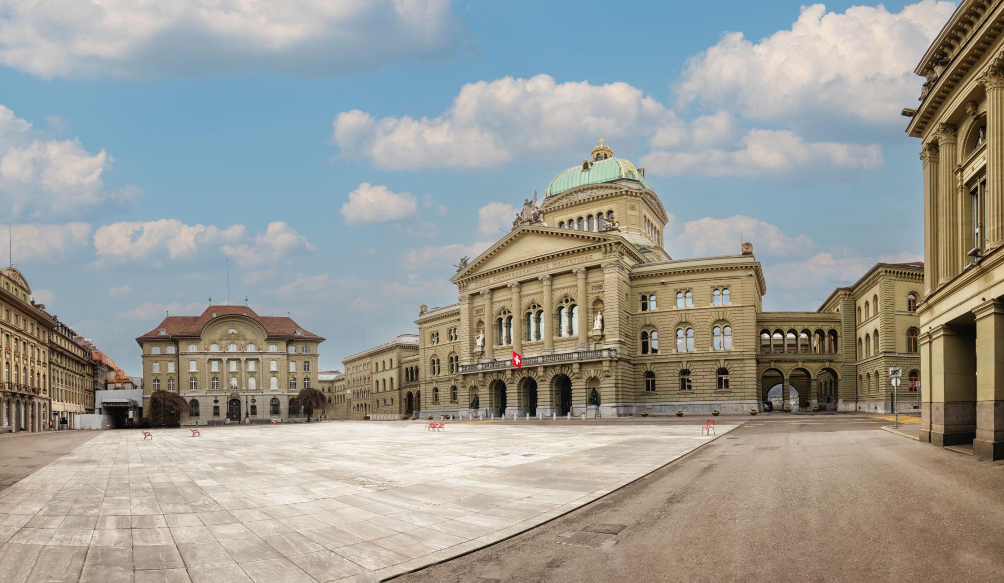 US Switzerland Trade Tensions Deepen Amid Tariffs Bern 2026 3 International shipping containers reflecting US Switzerland trade tensions impact