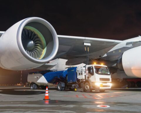 airline fuel cost crisis 2026 impacting commercial aircraft operations during takeoff