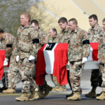 Trump UK troops praised as brave warriors in London 2026