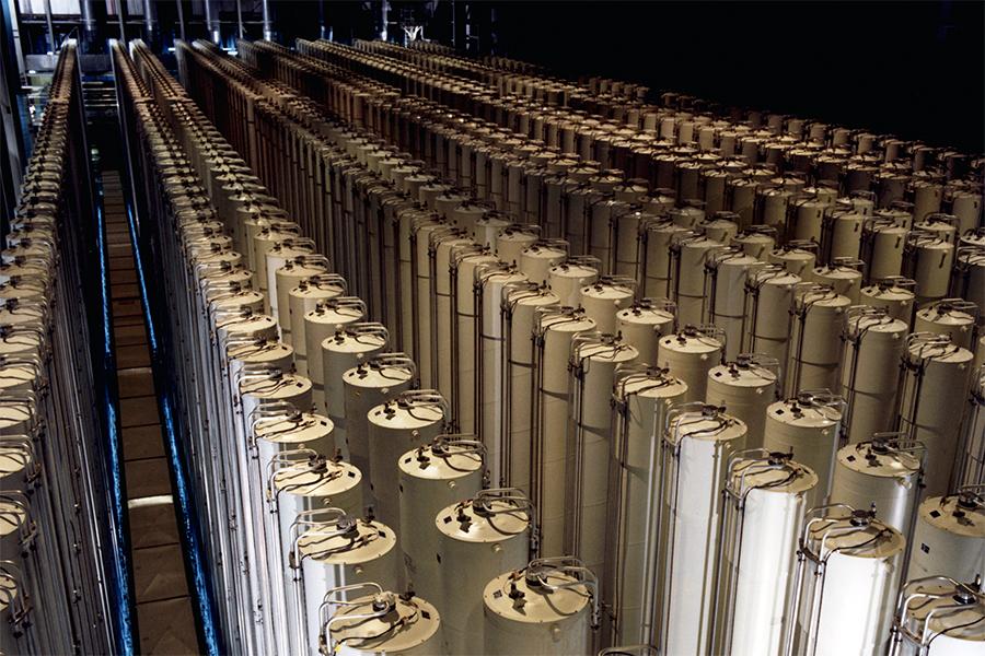 Global Nuclear Tensions Rise as US–Iran Dispute Deepens Washington 2026 4 Global nuclear tensions linked to Iran uranium enrichment facility and nuclear program development
