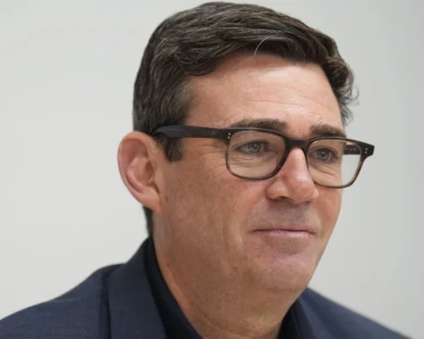 Andy Burnham supports grooming gang's investigation