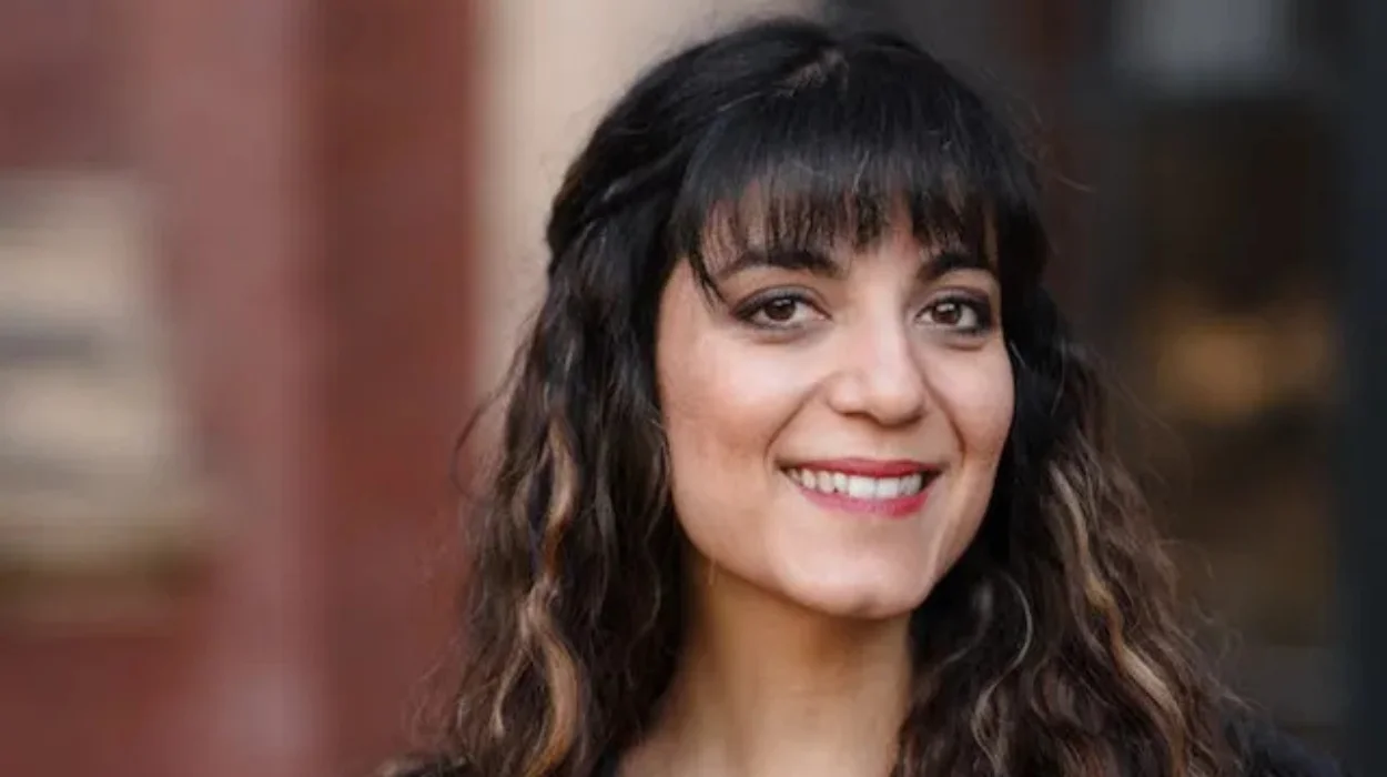 Annabella Vesela performs in Muswell Hill, Haringey on sunday