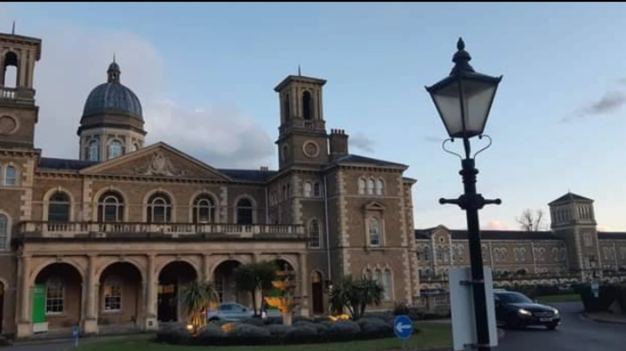 Barnet Council blocks betting and vape shops